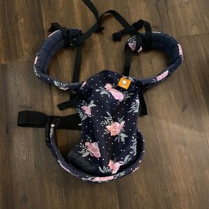 Tula “free to grow” Blossom